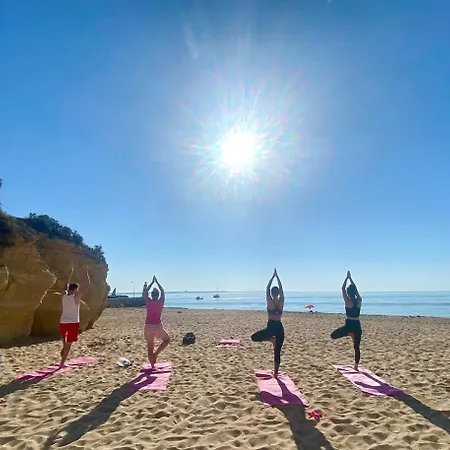 Serene Madalena Mar 포티마오